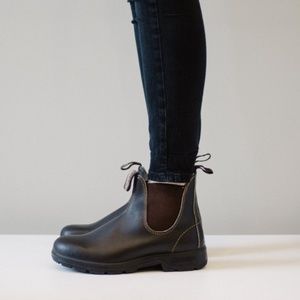 Stout Brown Blundstones